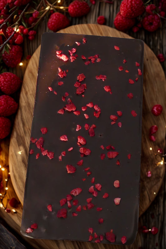 Tavoletta al cioccolato fondente 65% e lamponi liofilizzati 100g