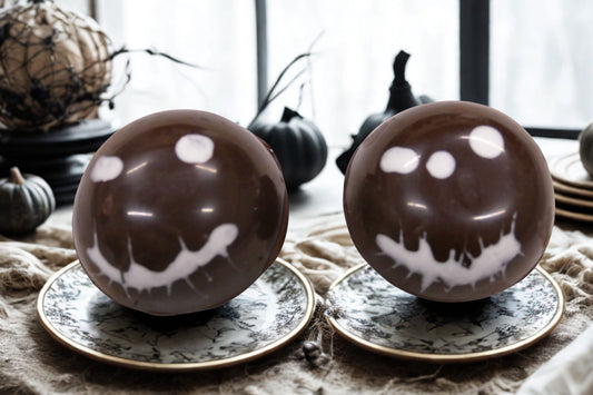 Sfera di cioccolato halloween con Marshmallow da sciogliere nel latte