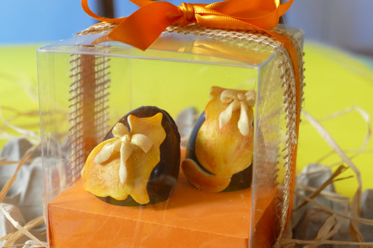 Coppia ovetti di Pasqua in cioccolato fondente con gatti - non idoneo alla spedizione